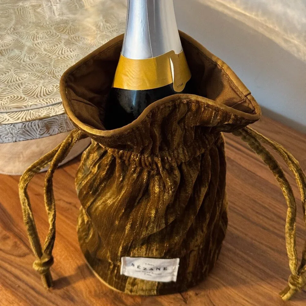 Sezane Olive Green Velvet Lifestyle Pouch - Perfect for wine bottle or Jewelry - Picture 6 of 6